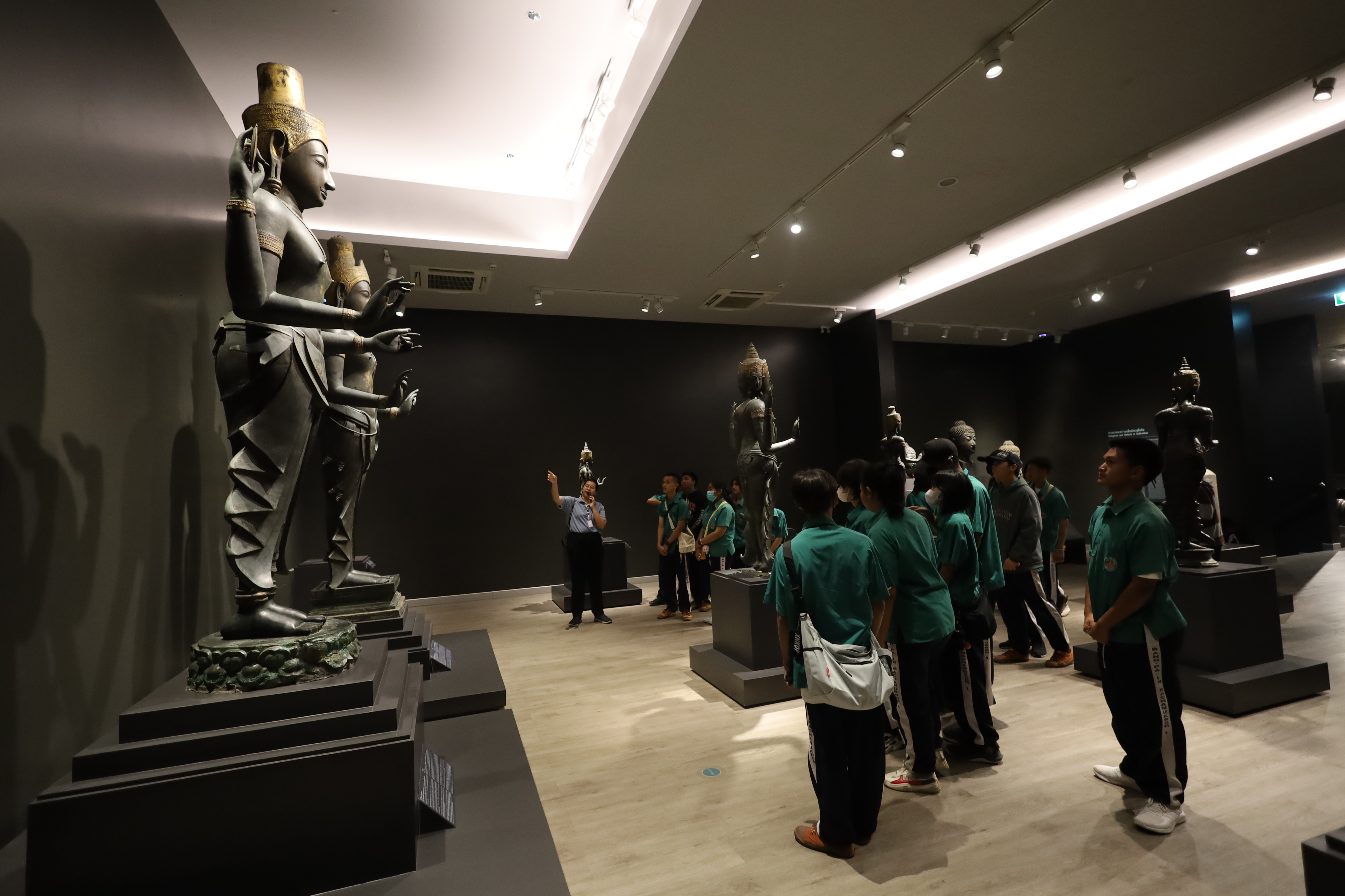 ข่าว ทัศนศึกษา ม.4