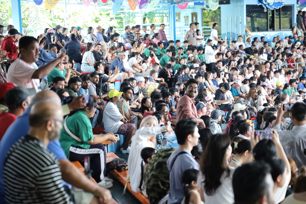 ข่าว ทัศนศึกษา ม.6