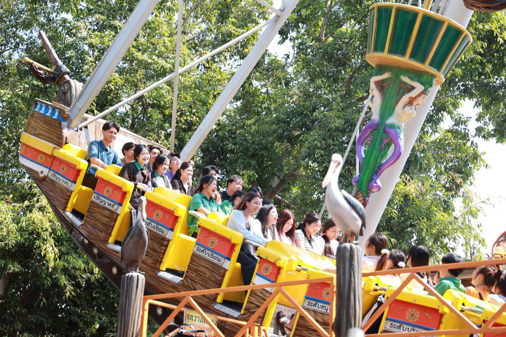 ข่าว ทัศนศึกษานักเรียน ม. 4 ม 5