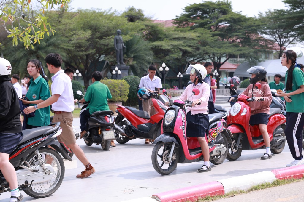 ข่าว อบรมโครงการนักเรียนรุ่นใหม่มีใบขับขี่