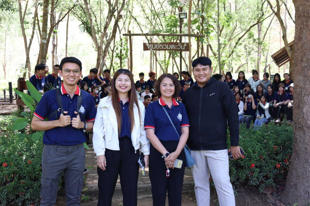 ข่าว กิจกรรมค่ายวิทยาศาสตร์ - คณิตศาสตร์ เสริมสร้างความรู้พลังงานทดแทน